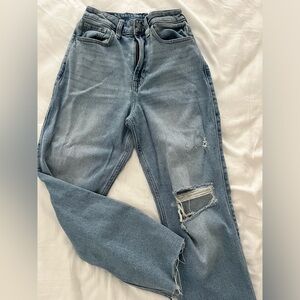 Hollister ripped mid rise jeans